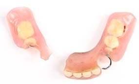 Dental prosthesis repair of bottom